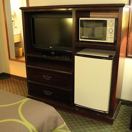 Super 8 By Wyndham Bossier City/Shreveport Area Exteriör bild