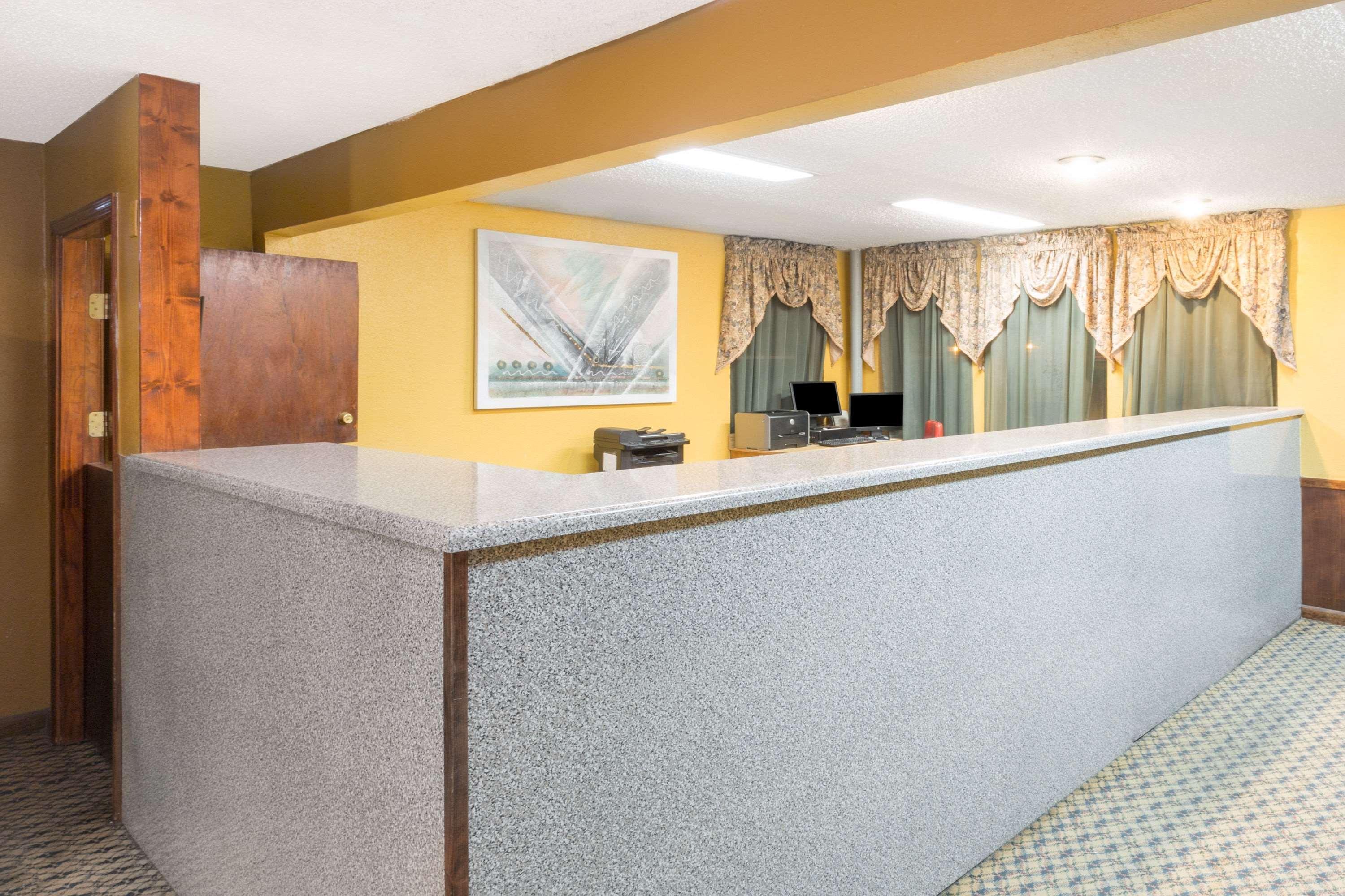 Super 8 By Wyndham Bossier City/Shreveport Area Exteriör bild