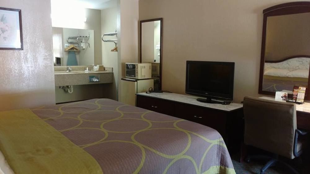 Super 8 By Wyndham Bossier City/Shreveport Area Exteriör bild