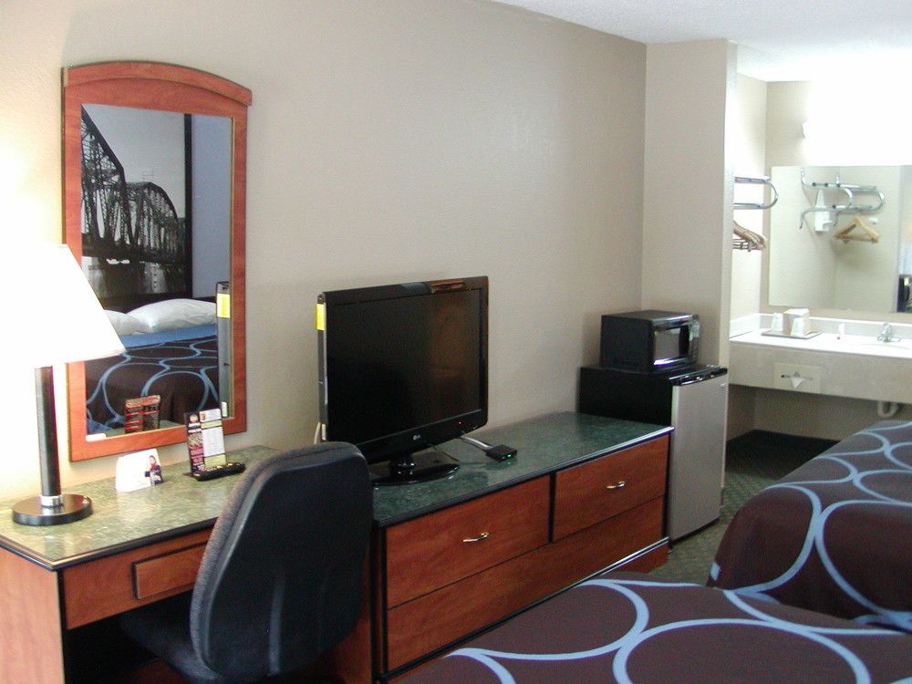 Super 8 By Wyndham Bossier City/Shreveport Area Exteriör bild